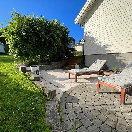 Apartment Rostad - With Kitchen And Free Parking *